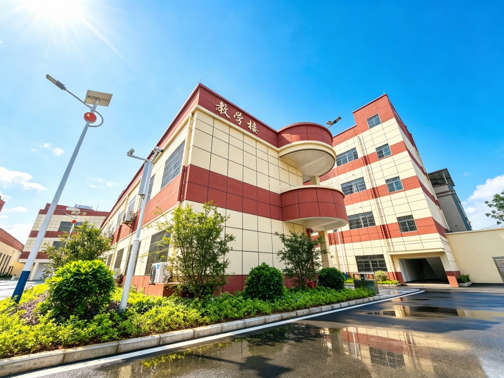 眉山全封闭教育学校推荐:叛逆孩子管教与成长蜕变指南